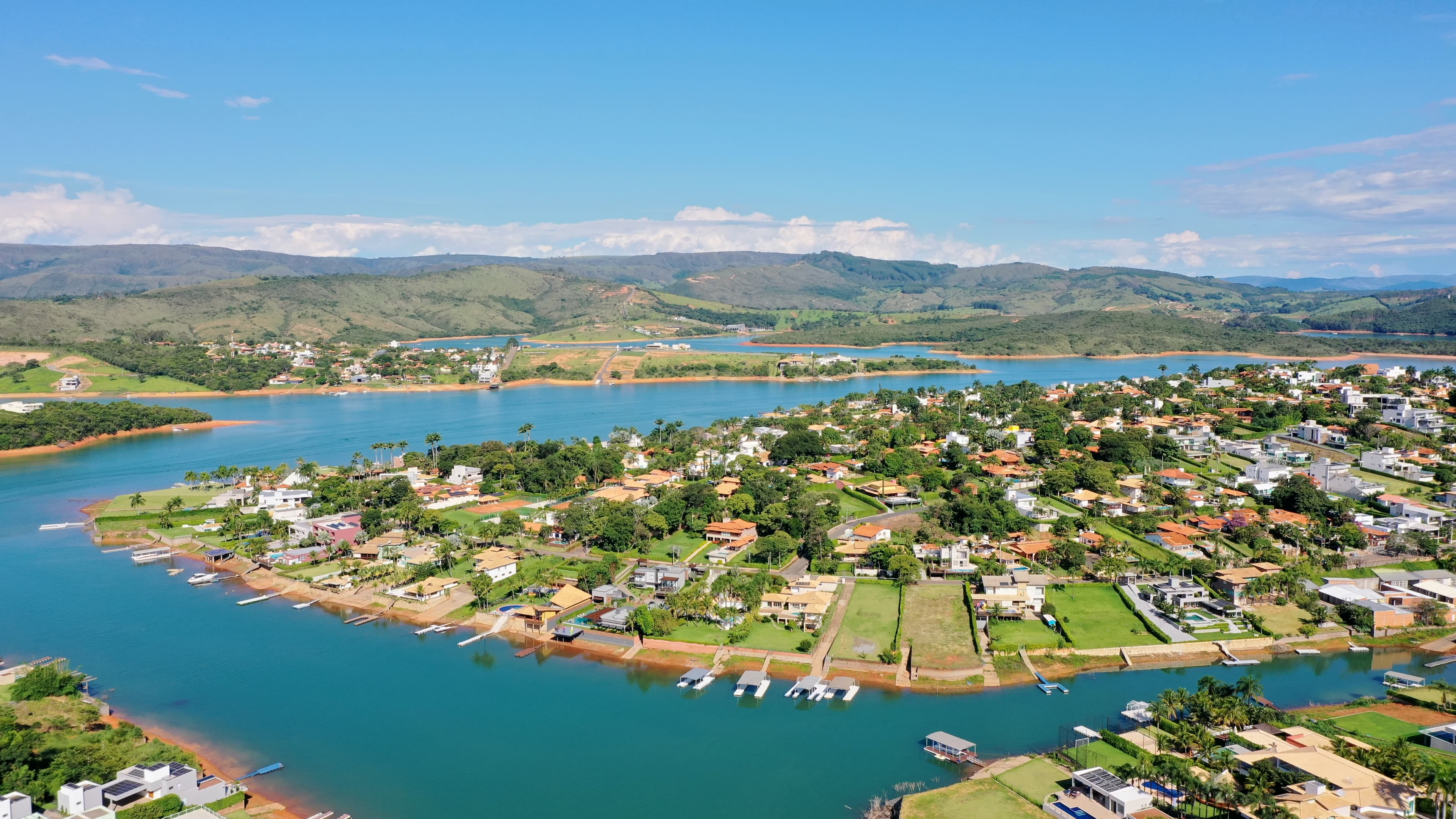 Vista de Escarpas do Lago